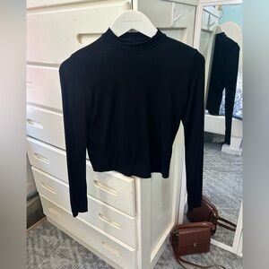Zara Black Long Sleeve Turtleneck Mock Neck Layering Base Top✨